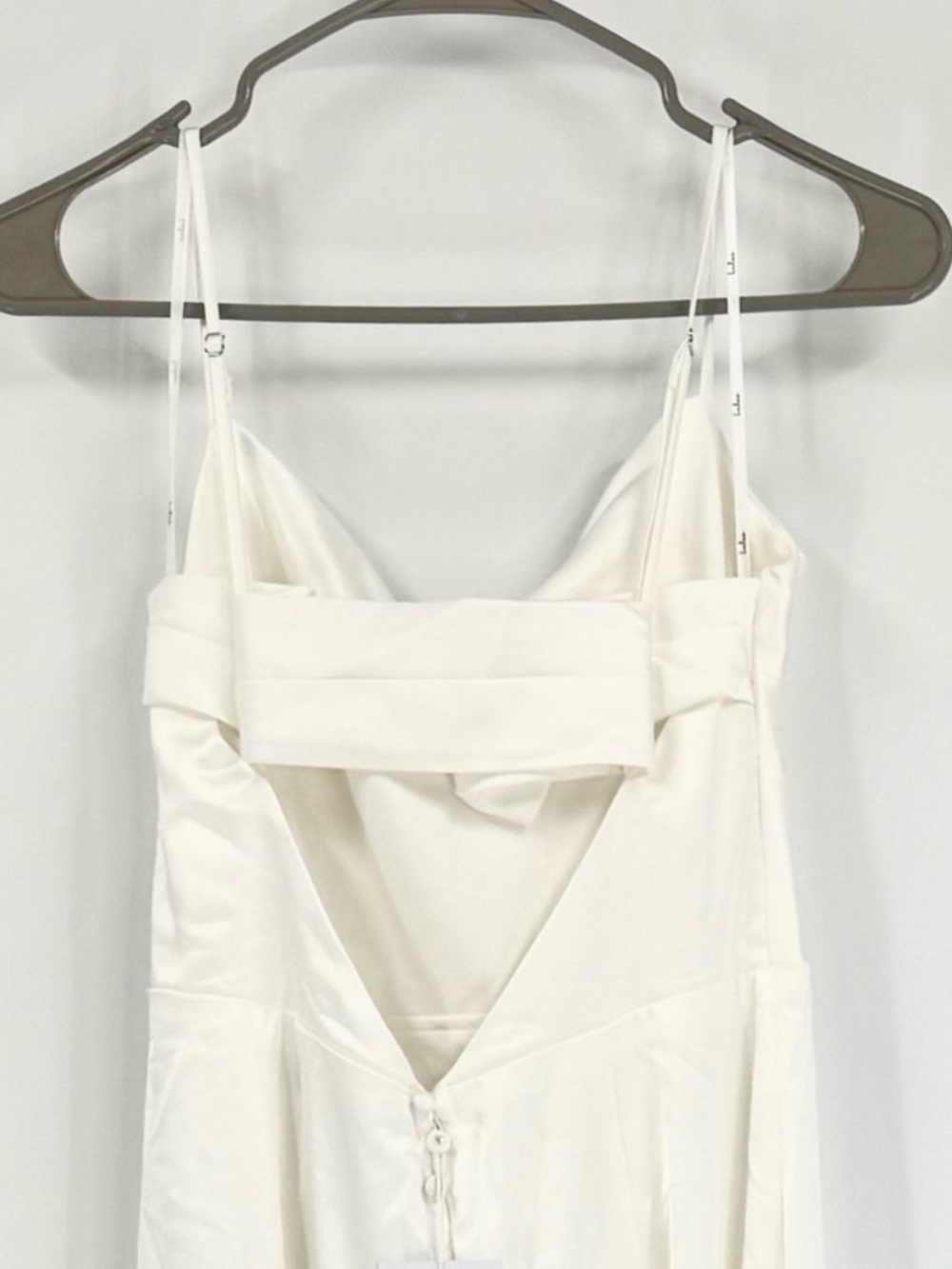 Lulus Lovely Endearment White Satin Sleeveless Backless Maxi Dress, Size M, NWT - Picture 10 of 14
